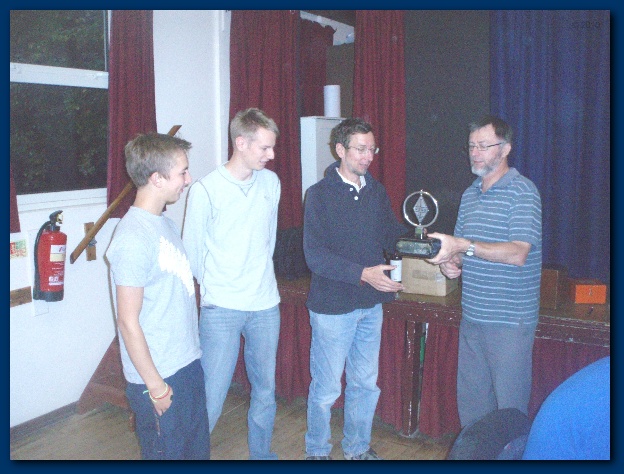 600x449 pixels (134K)